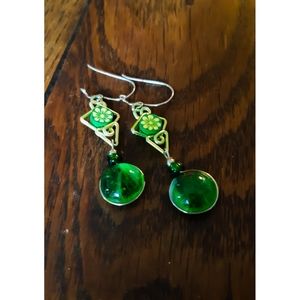 Vintage Jewelry - Boho Gypsy Green Earrings Vintage Jewelry - Boho Gypsy Green Earrings